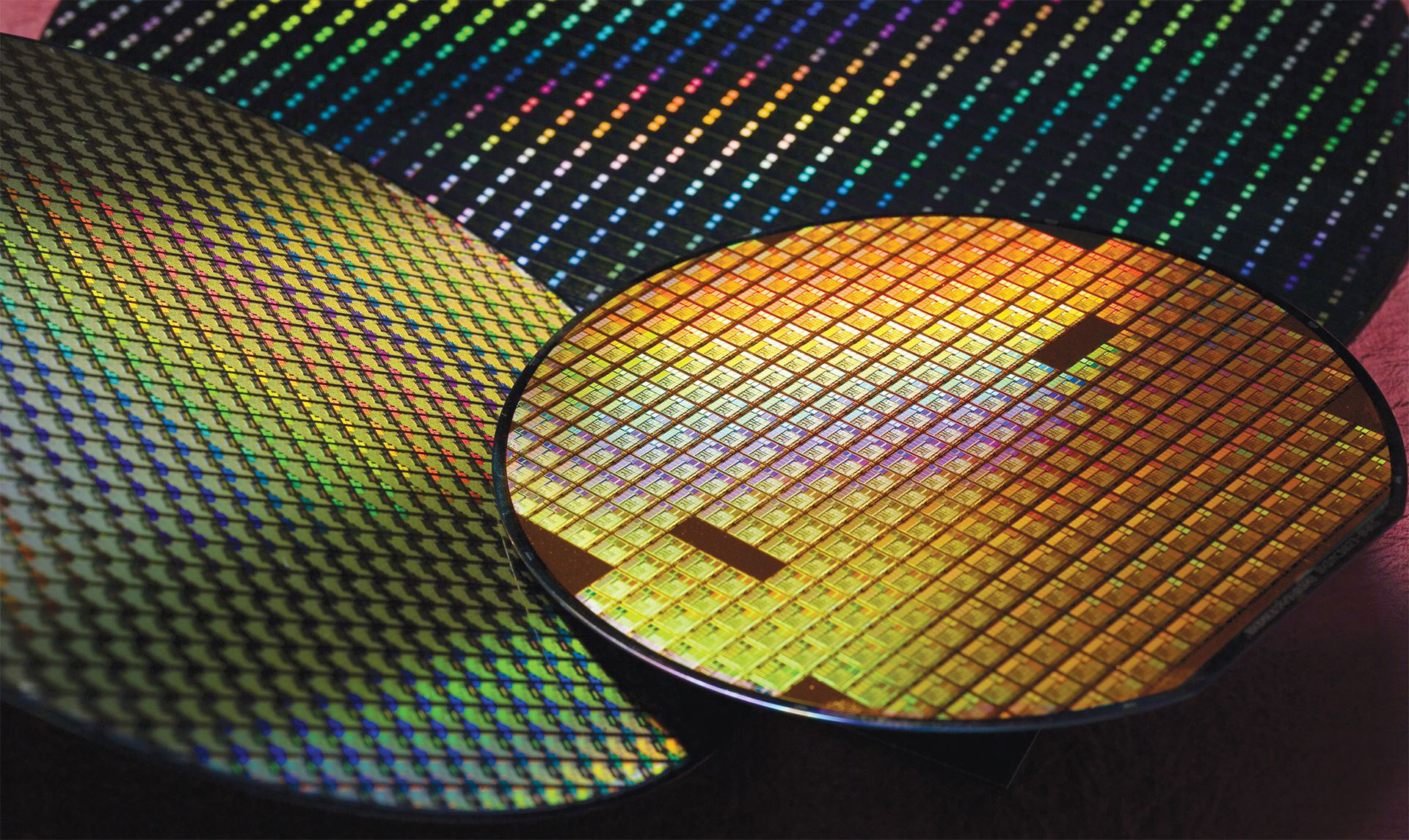 Image for U.S. Set to Impose 100% Tariffs on Chips, Threatening Global Tech Supply Chain