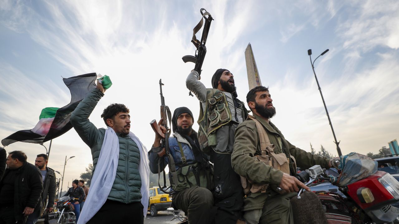 Revolution Sweeps Syria as Assad Regime Falls, Igniting Regional Tensions