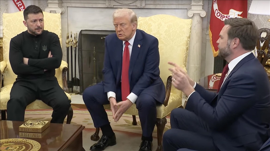 J.D. Vance Urges Trump to Avoid Meeting Zelensky Ahead of Putin Talks