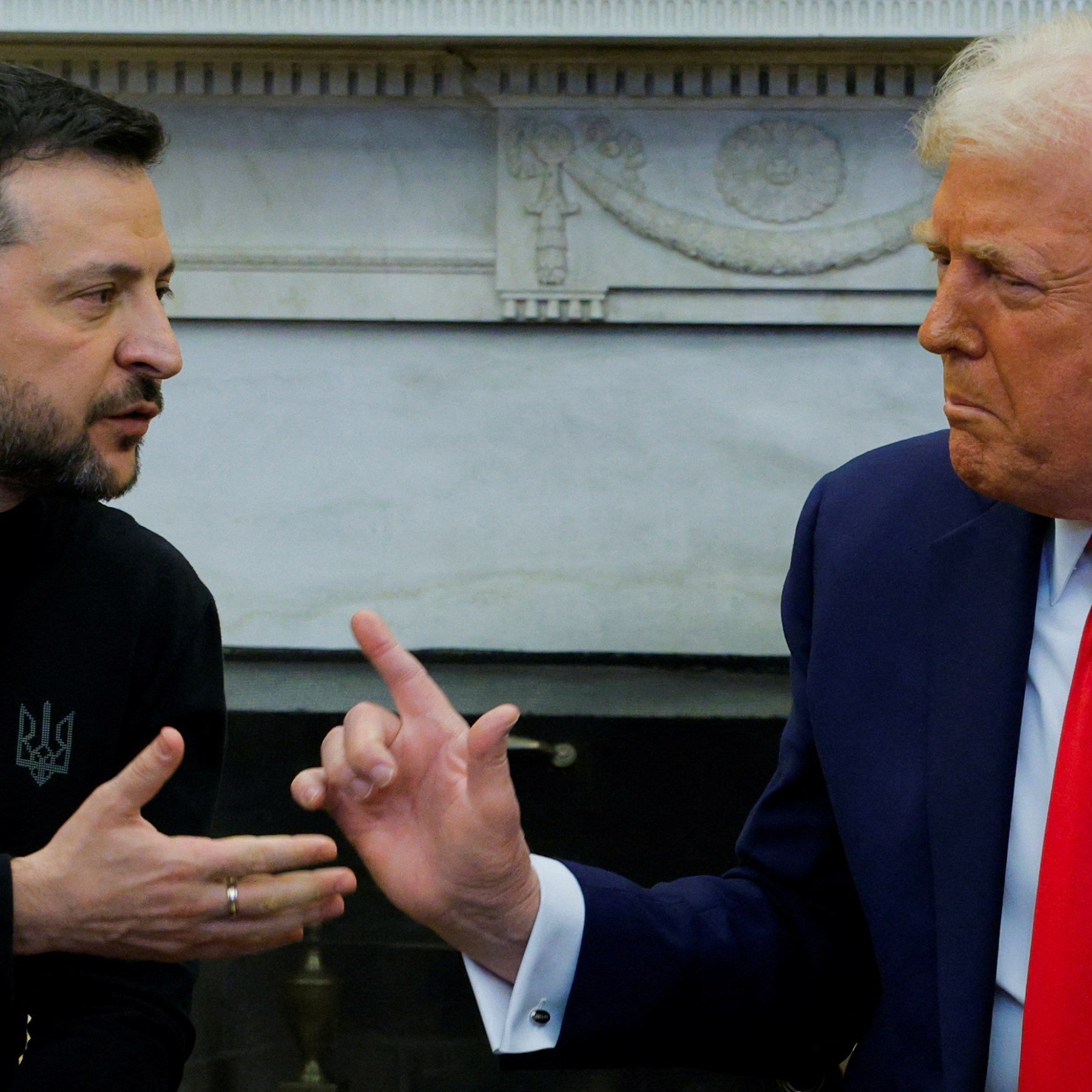 Image for J.D. Vance Urges Trump to Avoid Meeting Zelensky Ahead of Putin Talks
