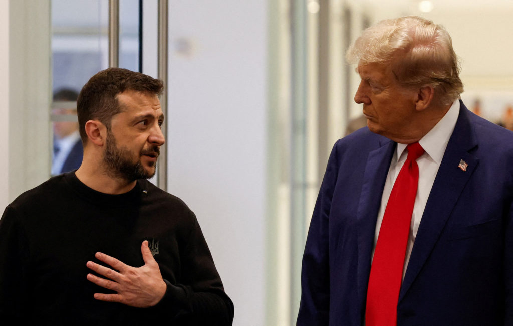 Image for Trump Asserts Europe Will Be Ukraine's Defense Frontline Amid Security Talks