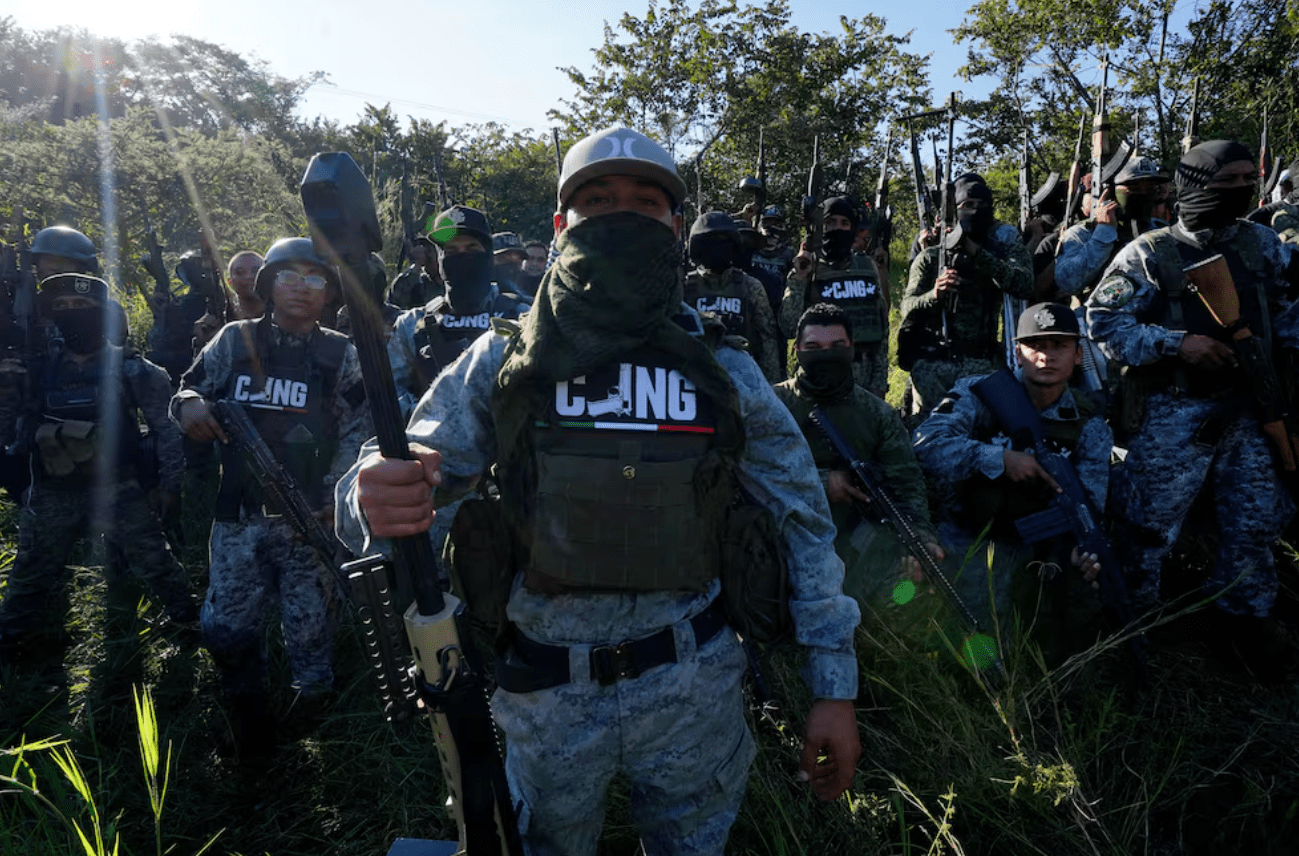 Mexican Cartels Escalate Violence With Advanced Warfare Tactics