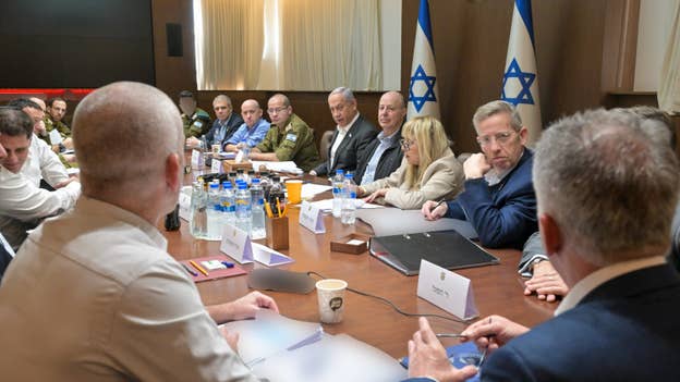 Israel Strikes Doha, Targeting Hamas Negotiators During Talks