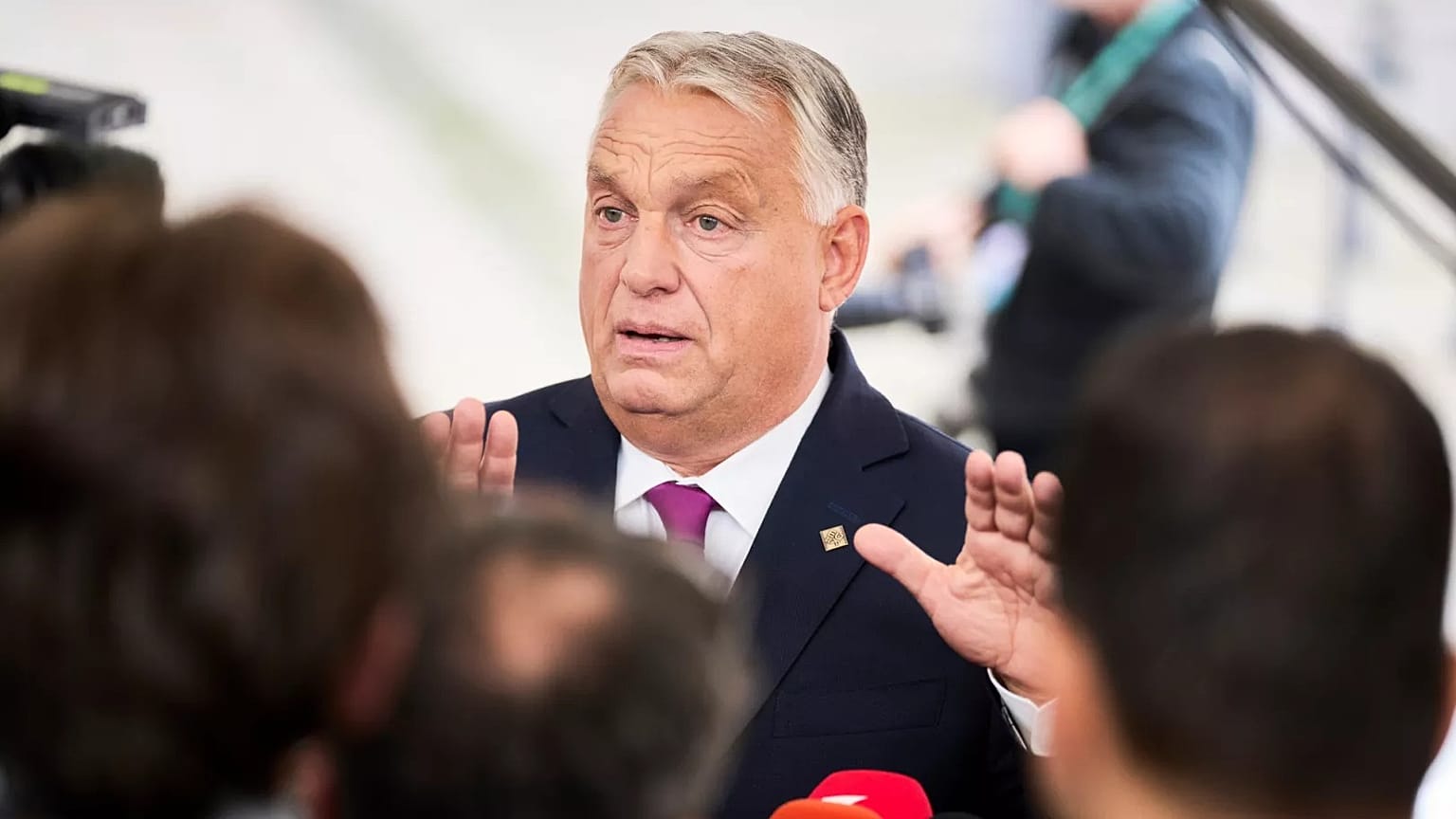 Hungary's Orbán blocks Ukraine's EU membership talks, calls for strategic agreement