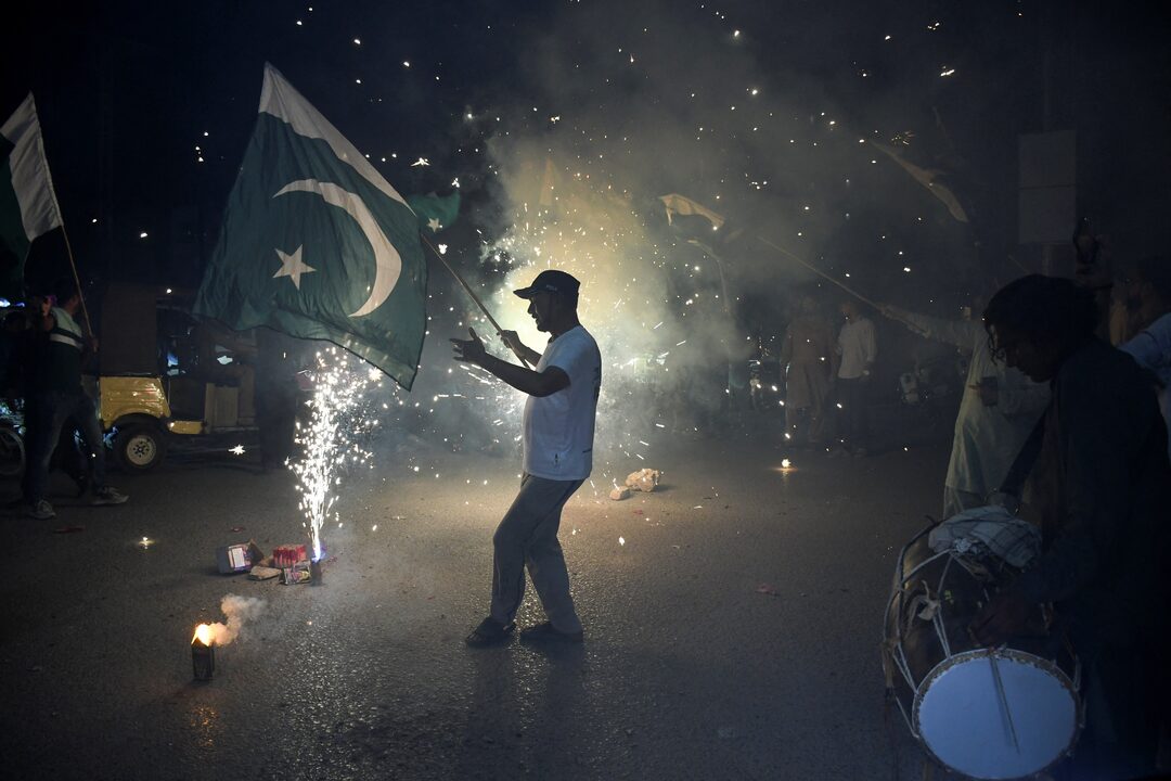 Image for Pakistan rejects ceasefire request from Afghan Taliban