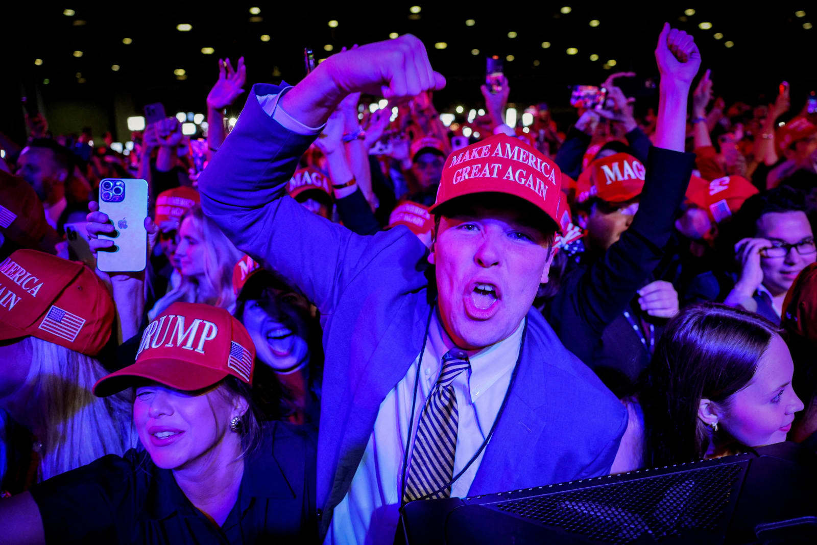 Leaked messages reveal Young Republican leaders joking about gas chambers and slavery