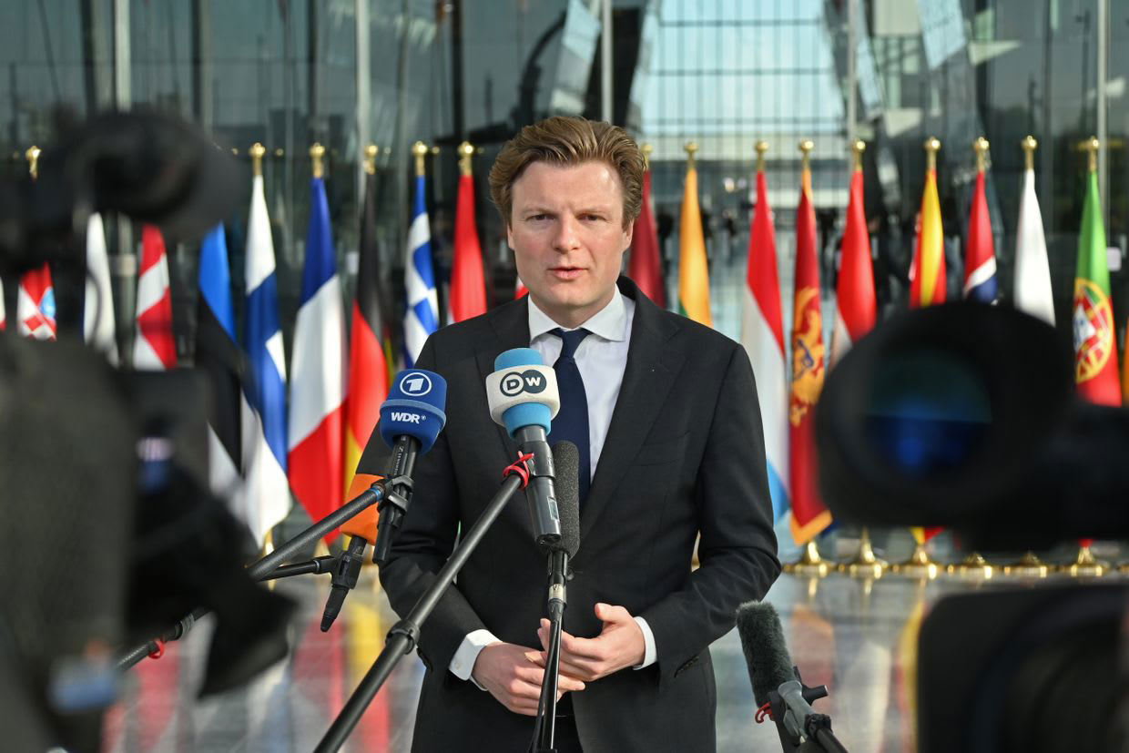 EU misses ammunition pledge to Ukraine by 300,000 shells