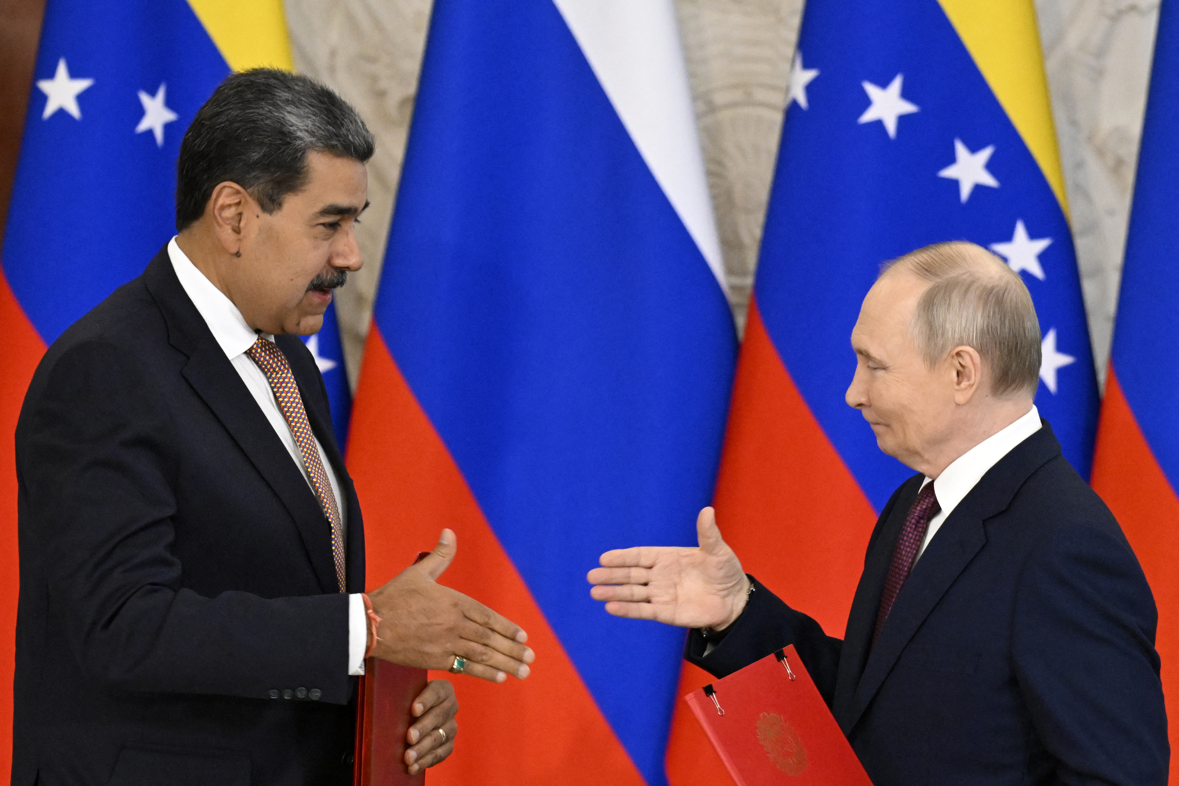Image for Nicolas Maduro requests military assistance from Vladimir Putin