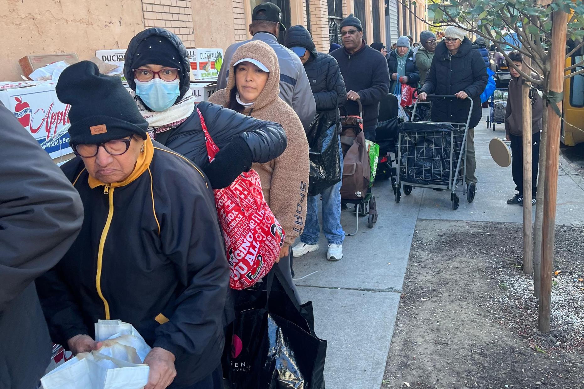 Image for SNAP benefits cut off during government shutdown, causing long lines at food pantries