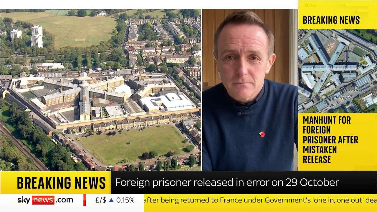 Image for Manhunt for foreign prisoner after mistaken release from HMP Wandsworth