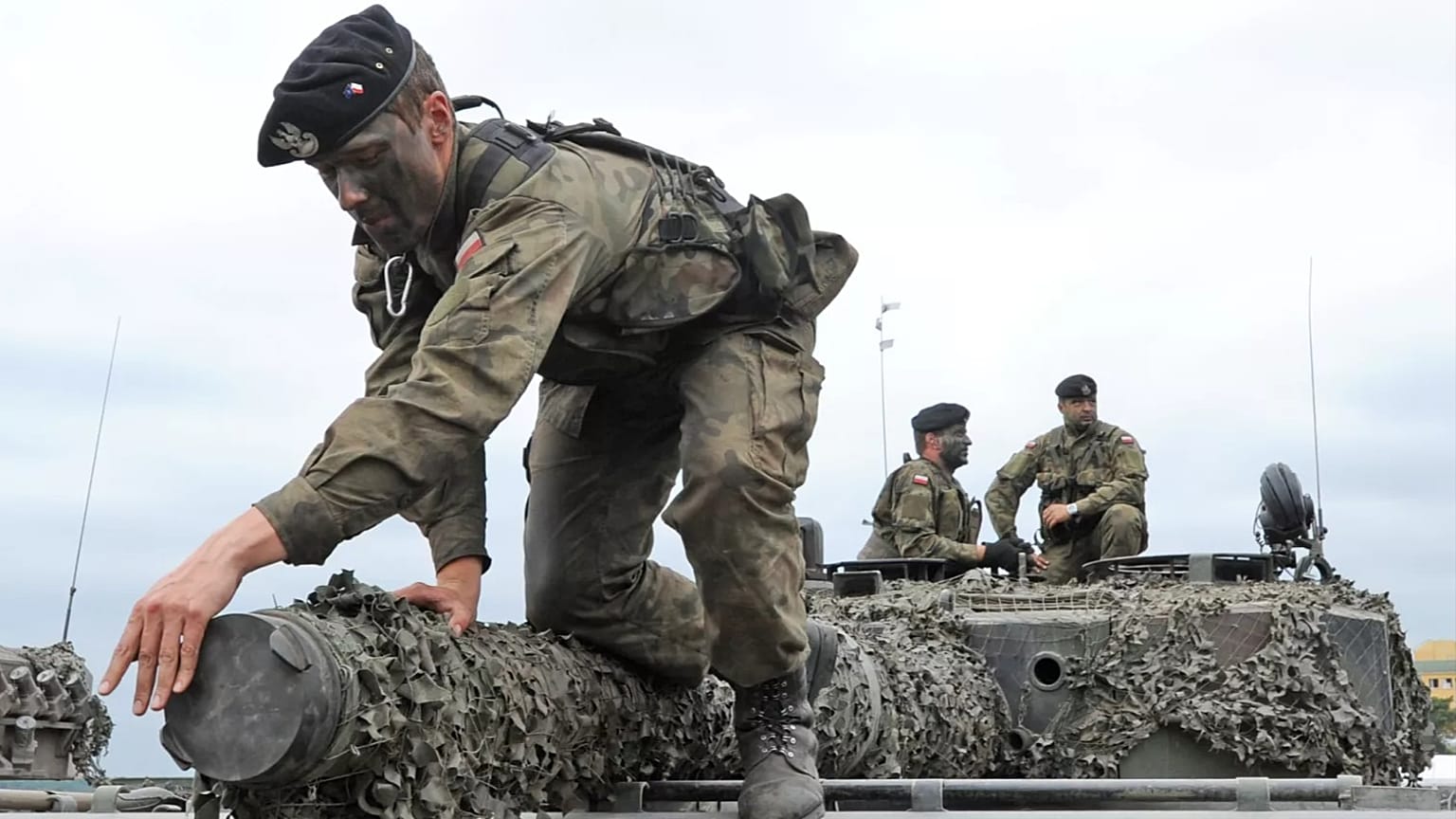 Image for Ukrainian soldier shares NATO training experience with drones in Poland