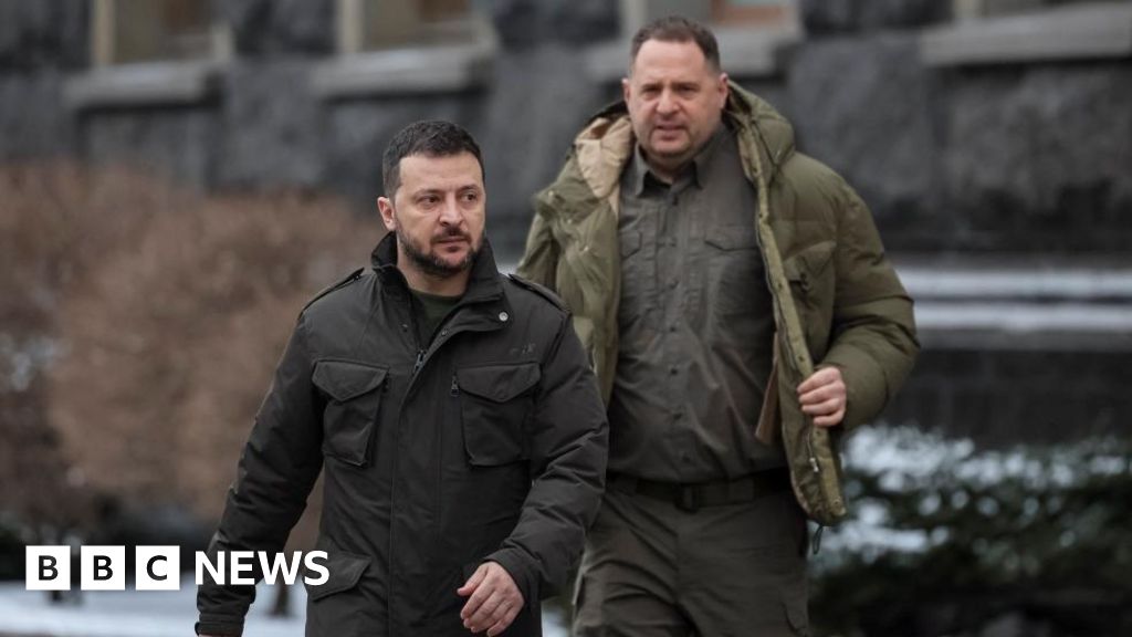 Image for Andriy Yermak resigns after corruption scandal and pressure from officials