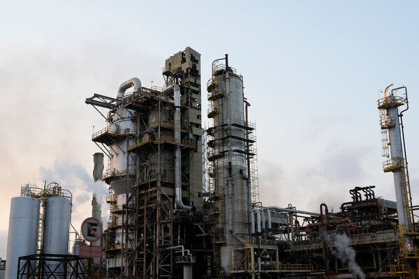 Image for Rubio says US will enforce oil blockade but not govern Venezuela