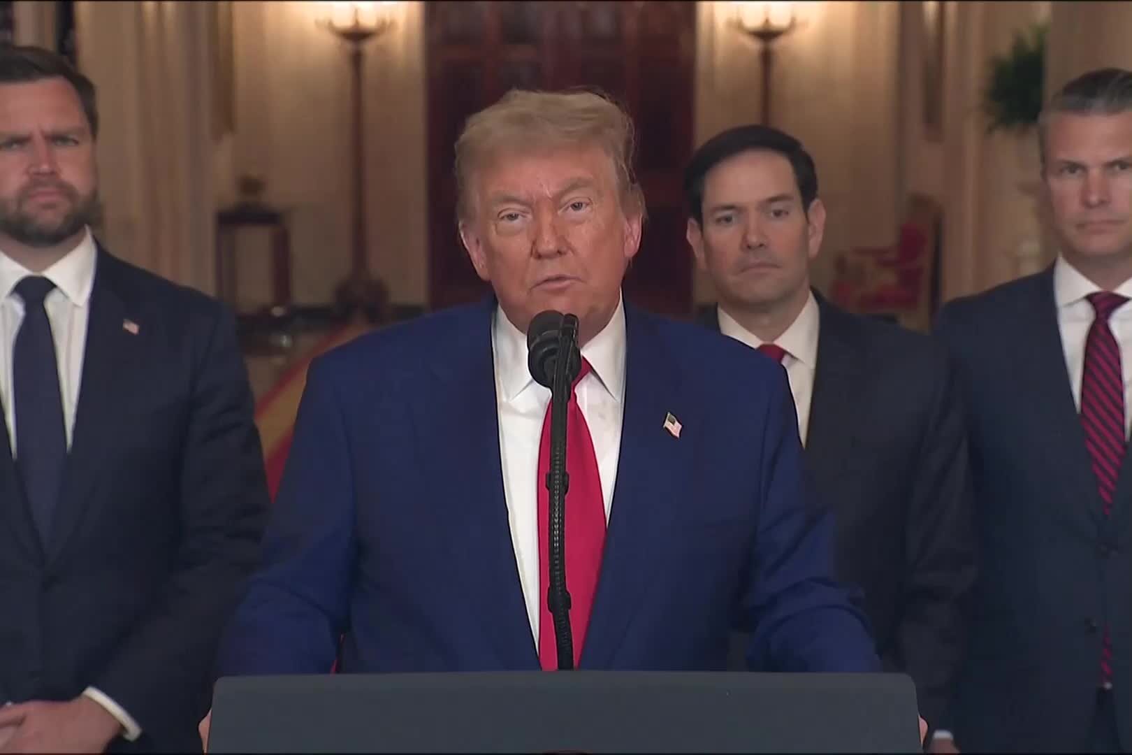 Image for Trump warns Iran of strong US military response if red line crossed