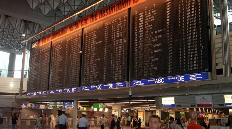 European airports hit by massive cyberattack, causing flight delays