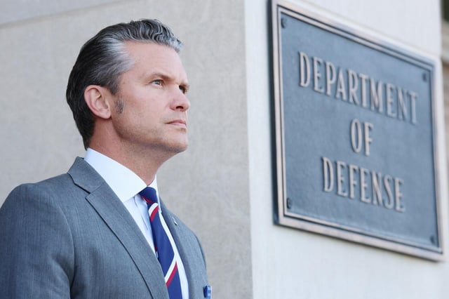 Image for Secretary of War Pete Hegseth calls emergency meeting with generals and admirals