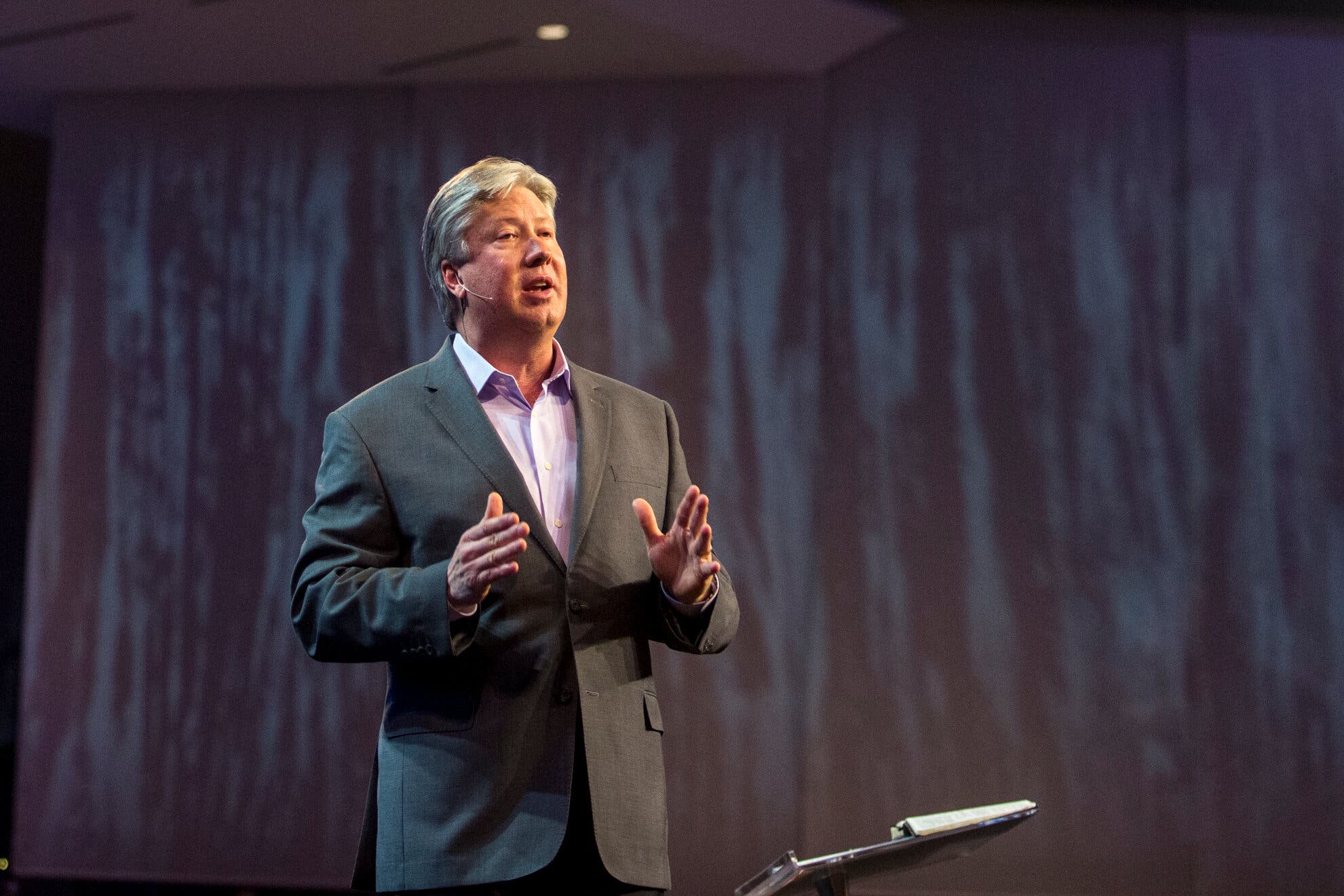 Former Texas megachurch pastor Robert Morris pleads guilty to sexual abuse