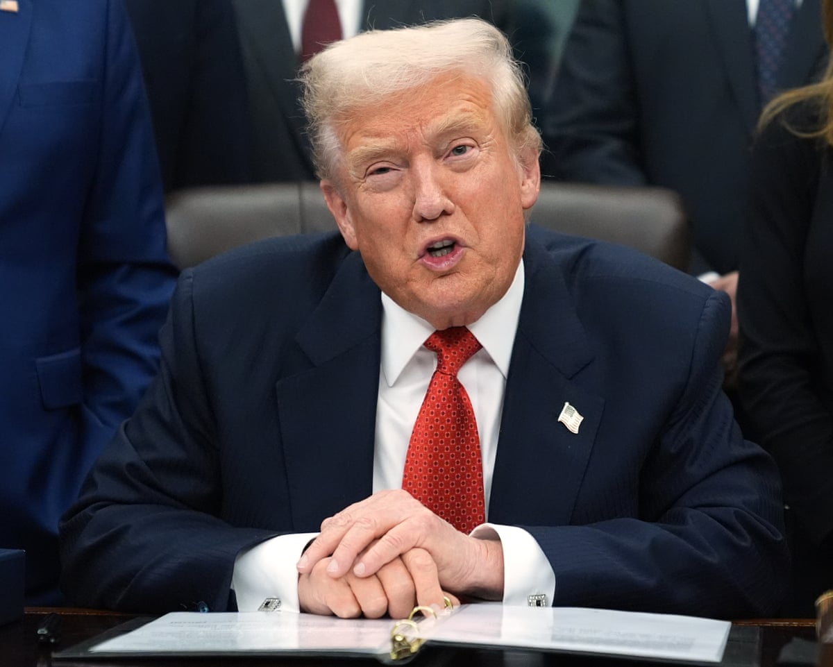 Image for Trump urges House Republicans to vote to release Epstein files