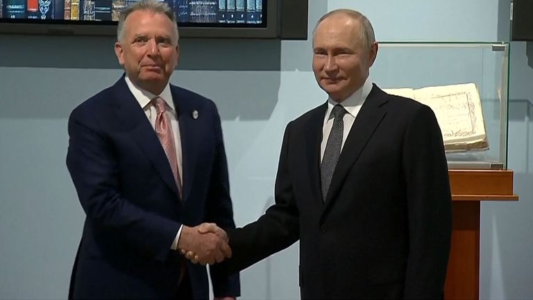 Image for Putin’s scientists reveal spy pigeons with brain implants and cameras