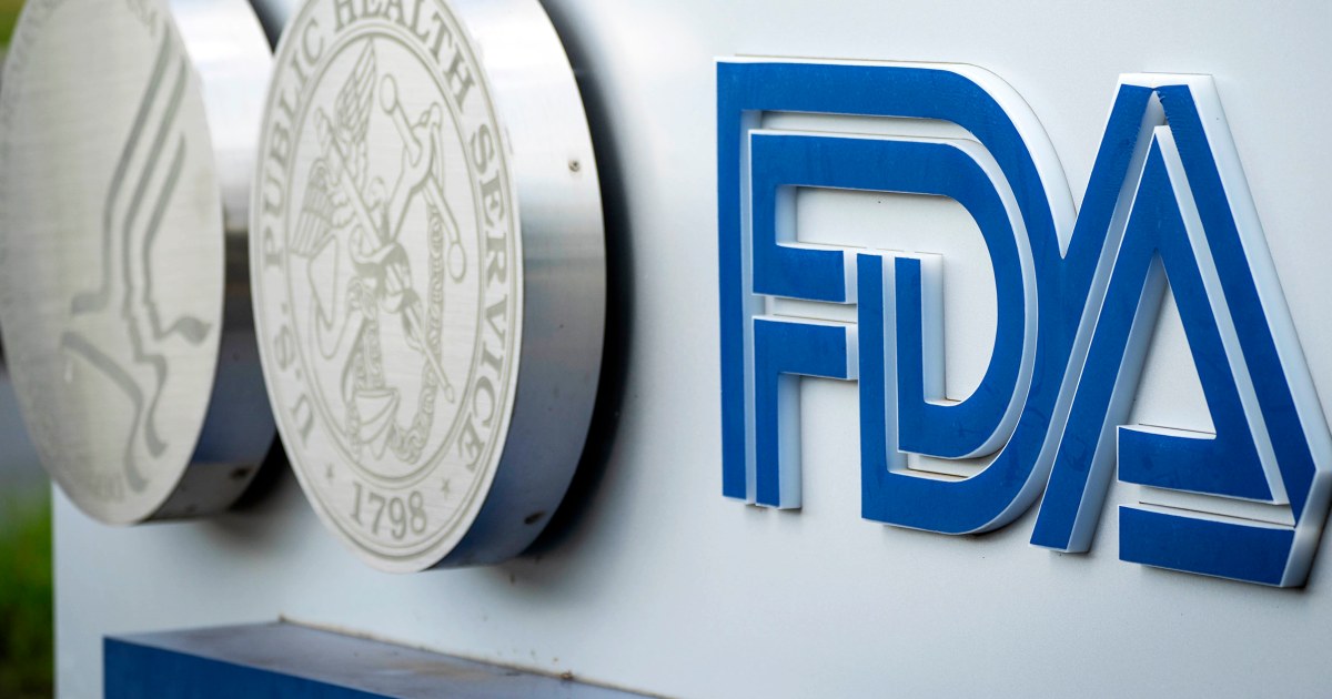 Image for FDA vaccine division head reports several children died after Covid vaccine