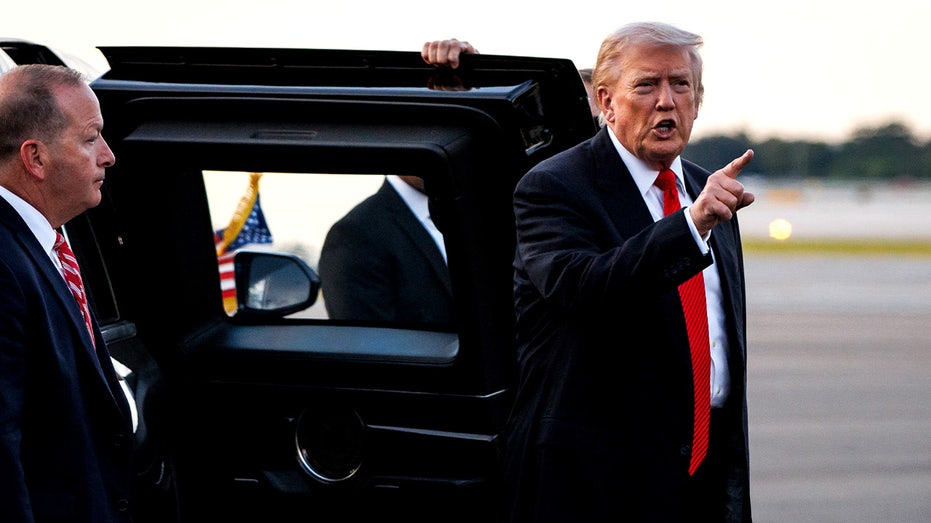 Image for Trump reverses Biden-era vehicle fuel-efficiency rules, saving $109 billion