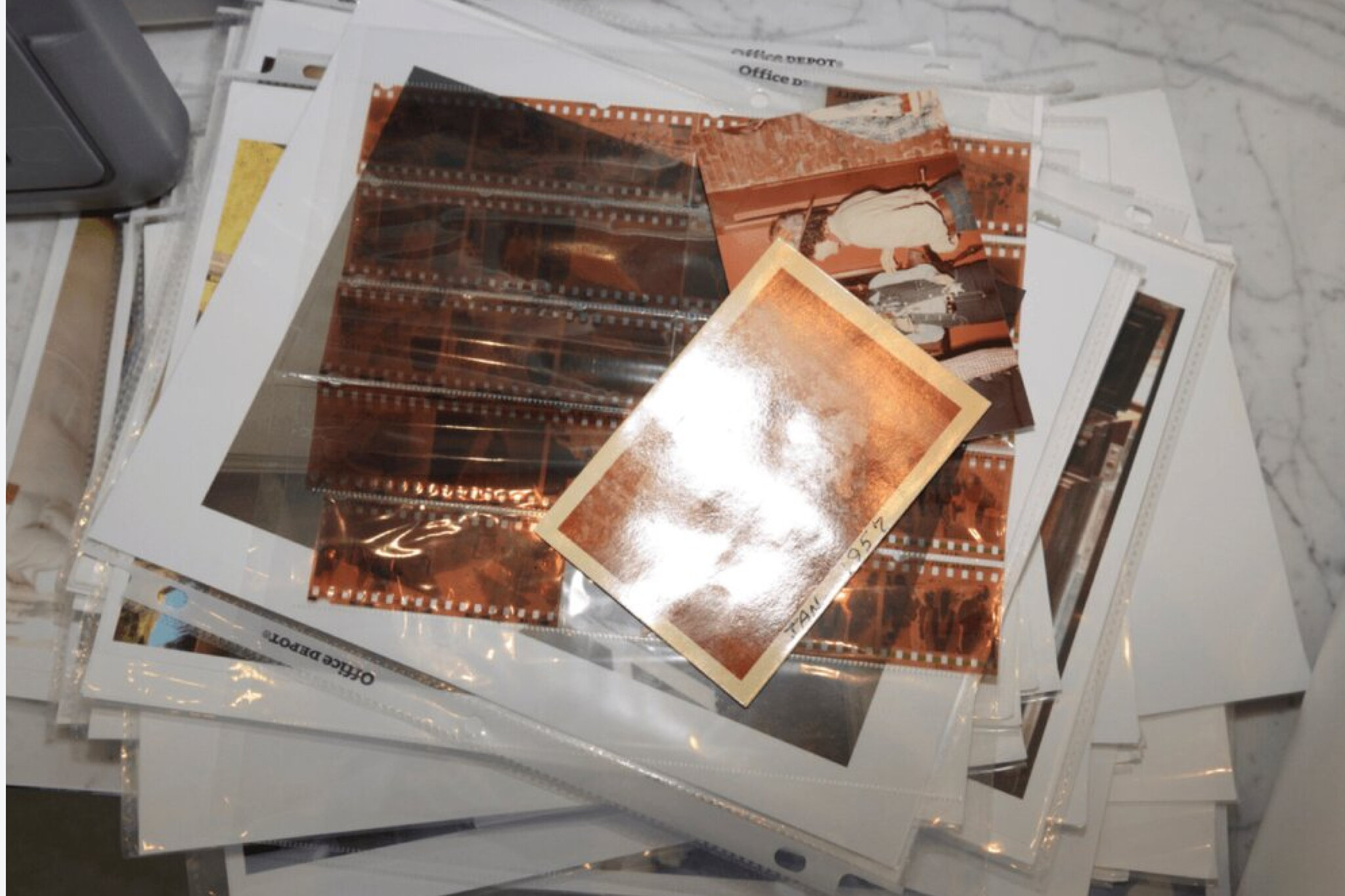 Image for Federal agents uncover over a million additional Epstein files in NY