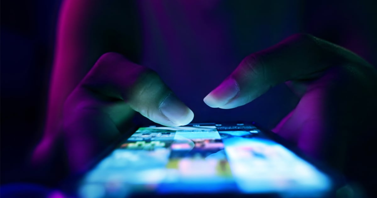 Image for Irish government to end anonymous social media accounts and require ID