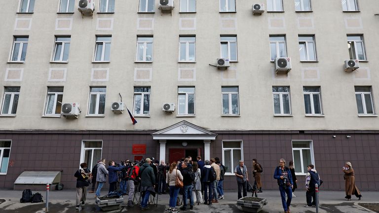 Image for Russia's Government Classifies Criticism as Extremism, Stifling Free Speech