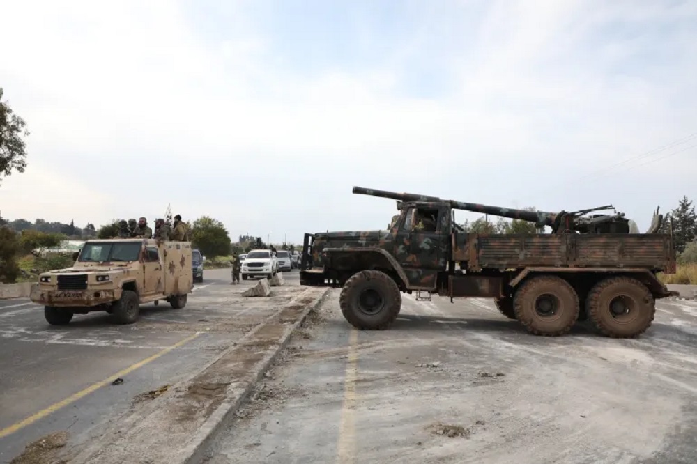 Clashes Erupt Between Arab Bedouin Tribes and Druze Separatists Along Syrian Border