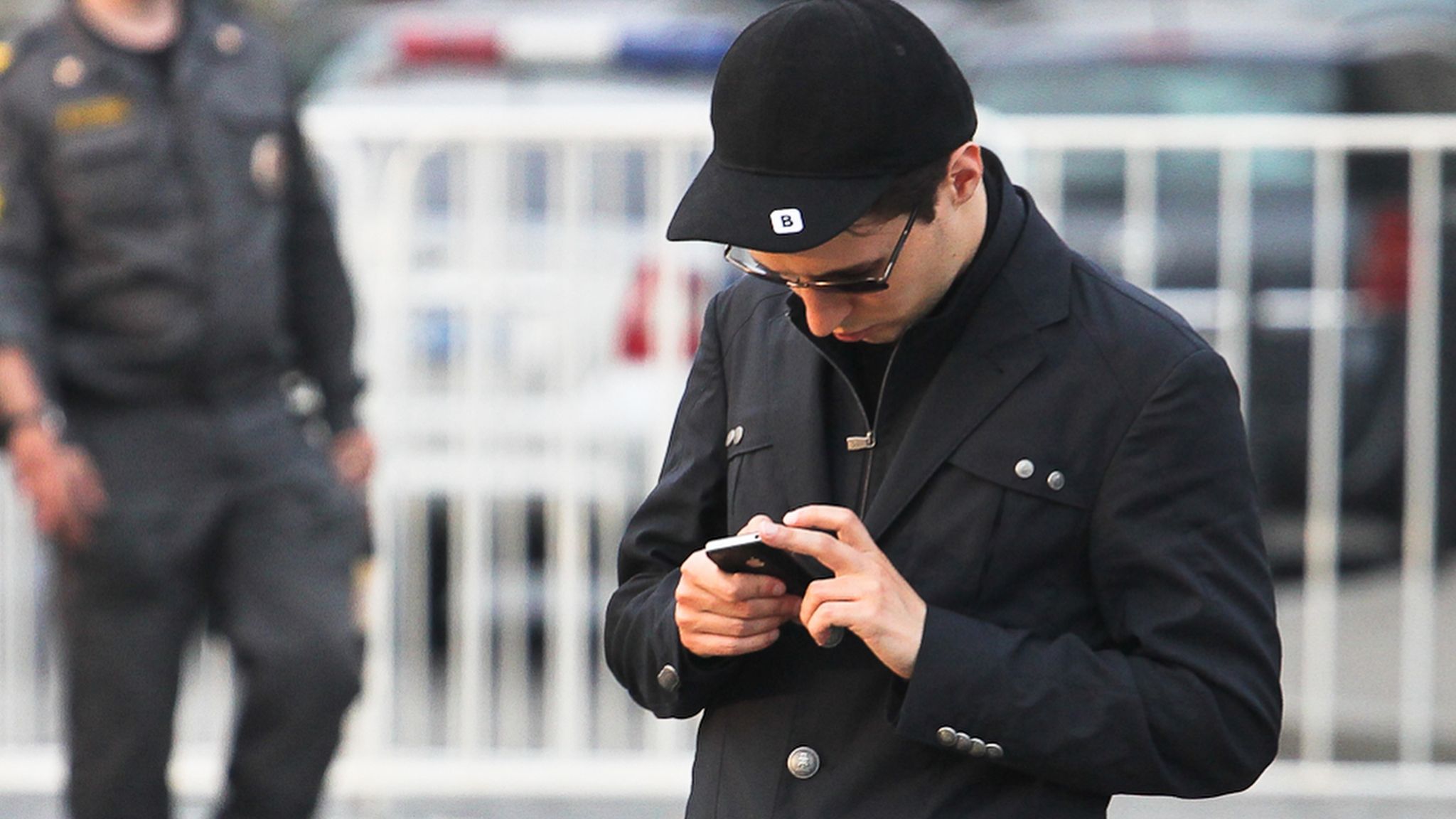 Image for Russia Unveils State-Approved Messaging App 'MAX' as WhatsApp, Telegram Face Blockade