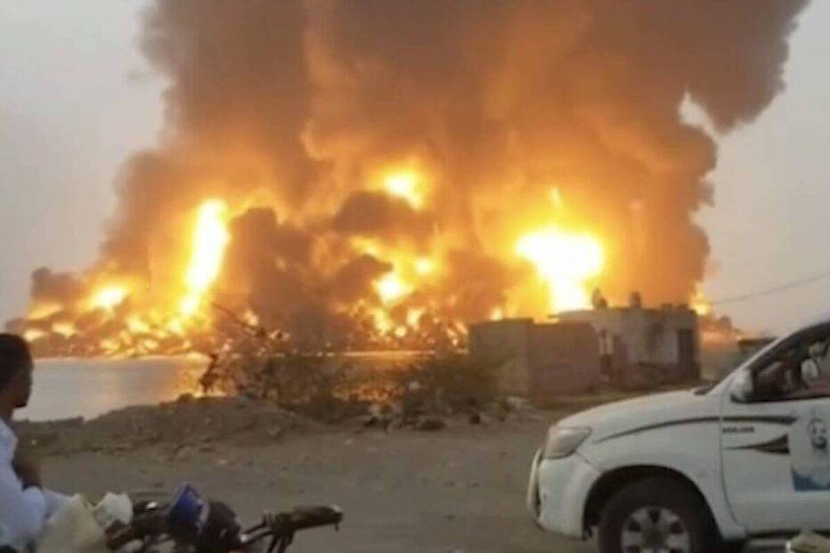 Israeli airstrikes reported in al-Hudaydah and Sanaa, Yemen