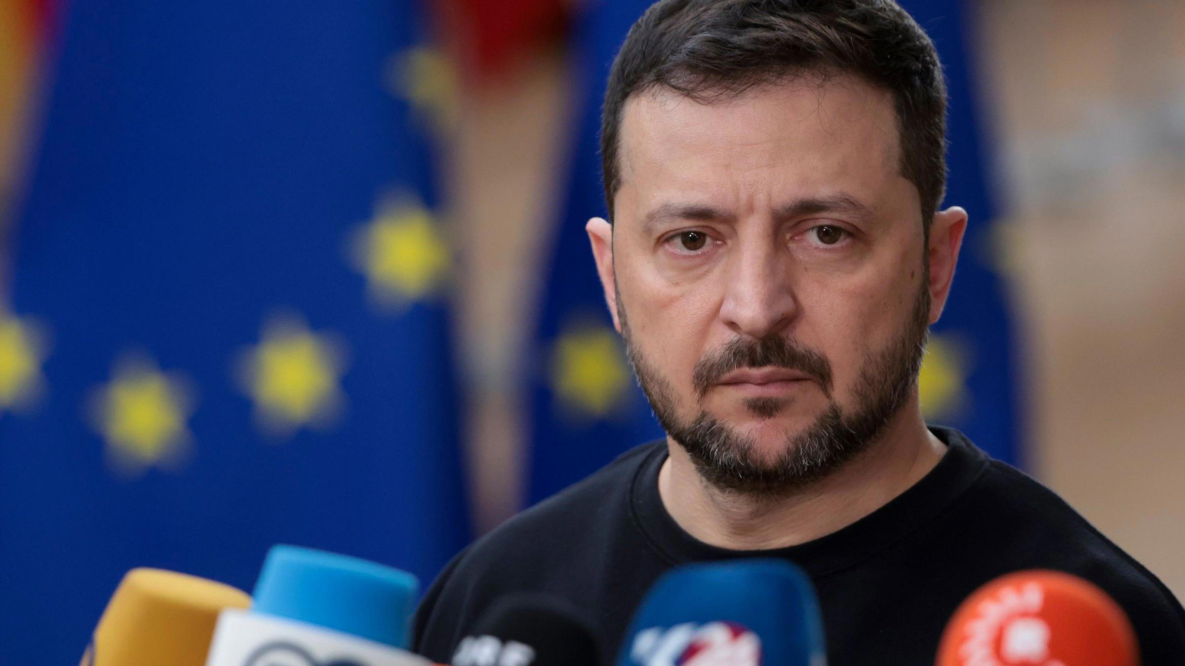Image for Ukrainian President Zelensky reports 19 Russian drones violated Polish airspace