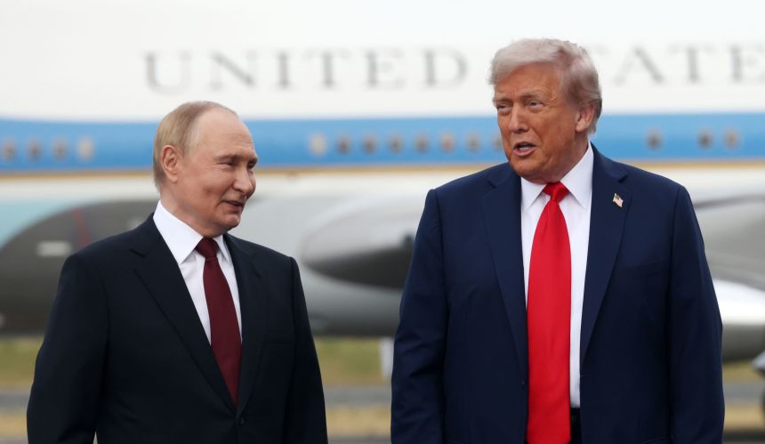 Image for Trump comments on potential second meeting with Putin, no decision made