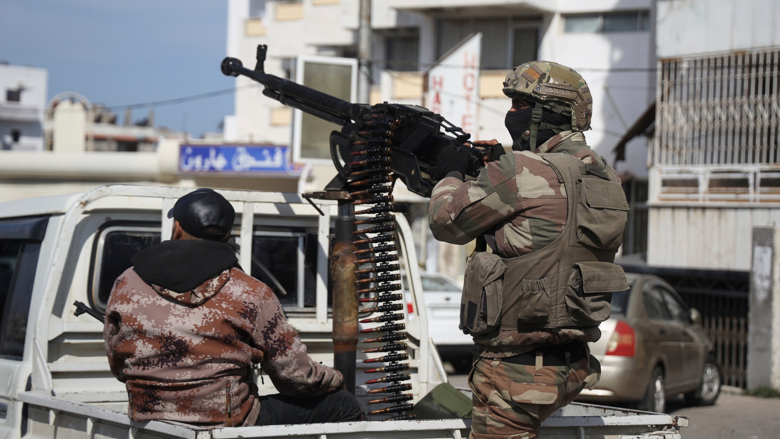 Image for Heavy clashes erupt between Syrian Internal Security Forces and Alawite militants in Jableh
