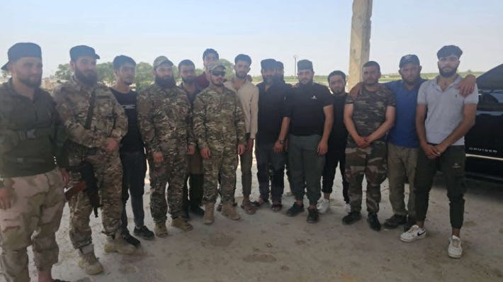 Image for ISIS ambush in Maarat al-Numan kills 4 Syrian soldiers, injures 20+