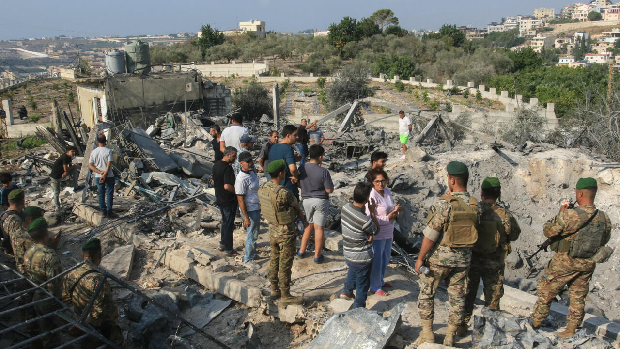 Image for Israeli airstrikes target Hezbollah terrorists in Sidon, southern Lebanon