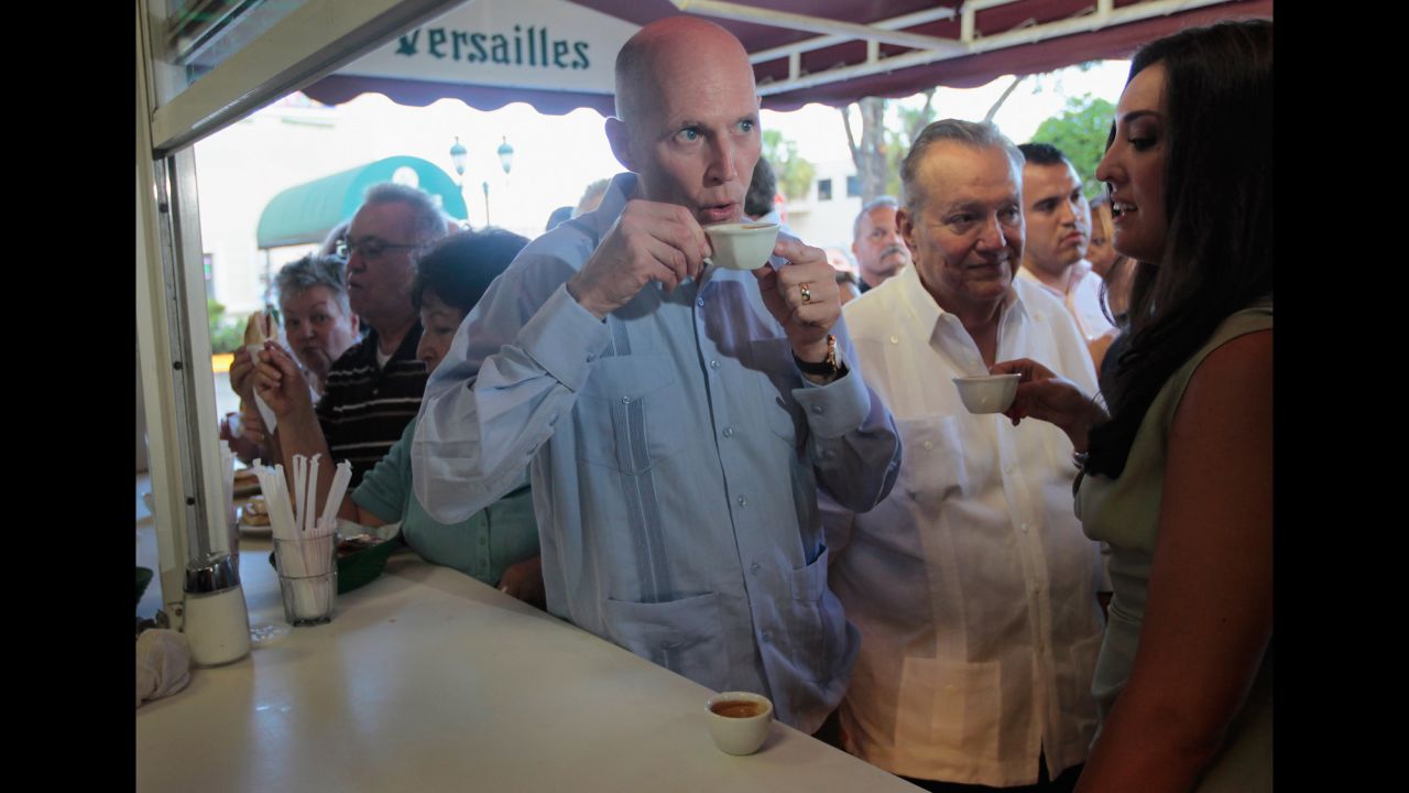 Politicians eat their way through campaigns | CNN