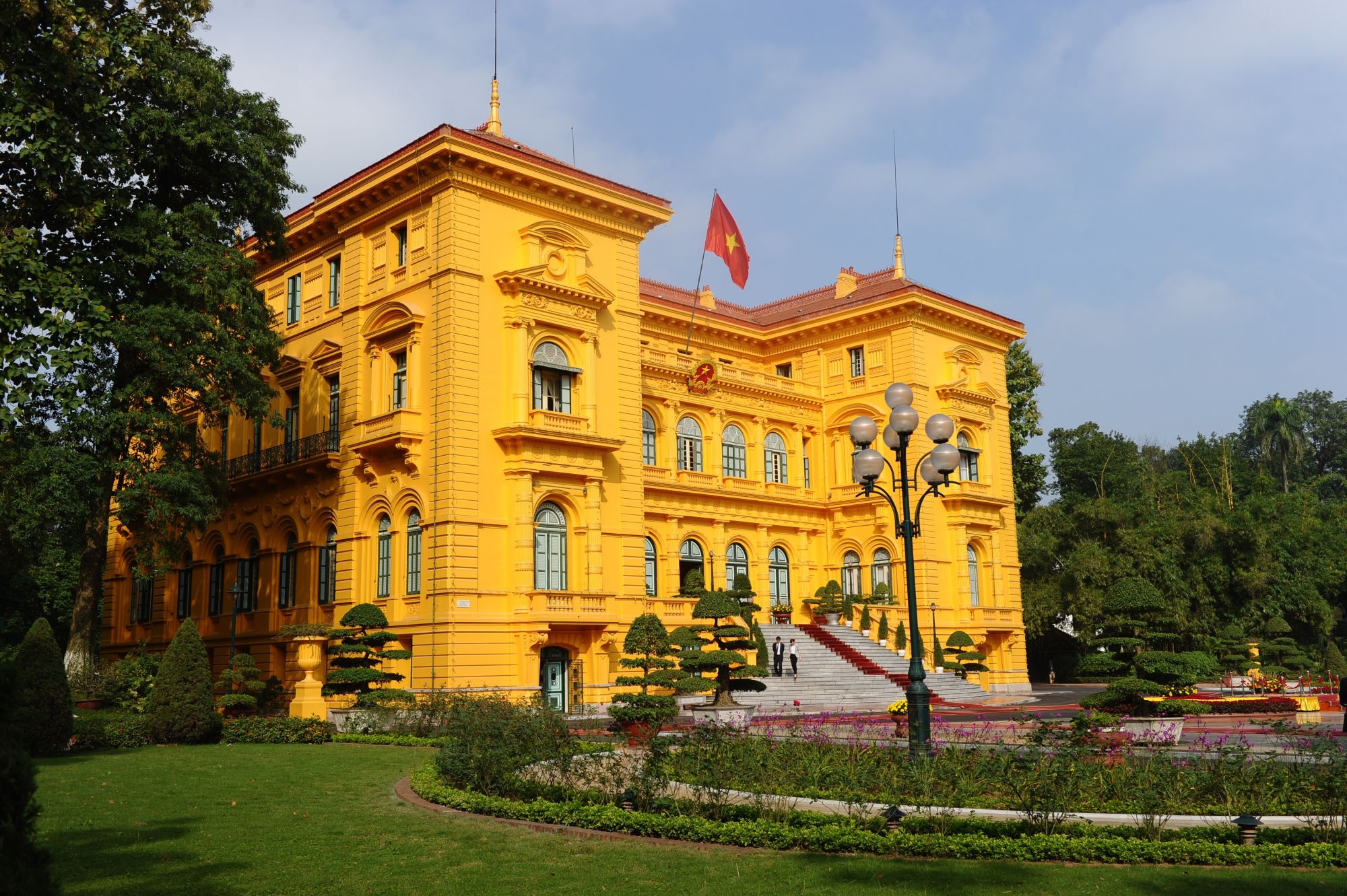 Can these buildings in Vietnam survive? | CNN