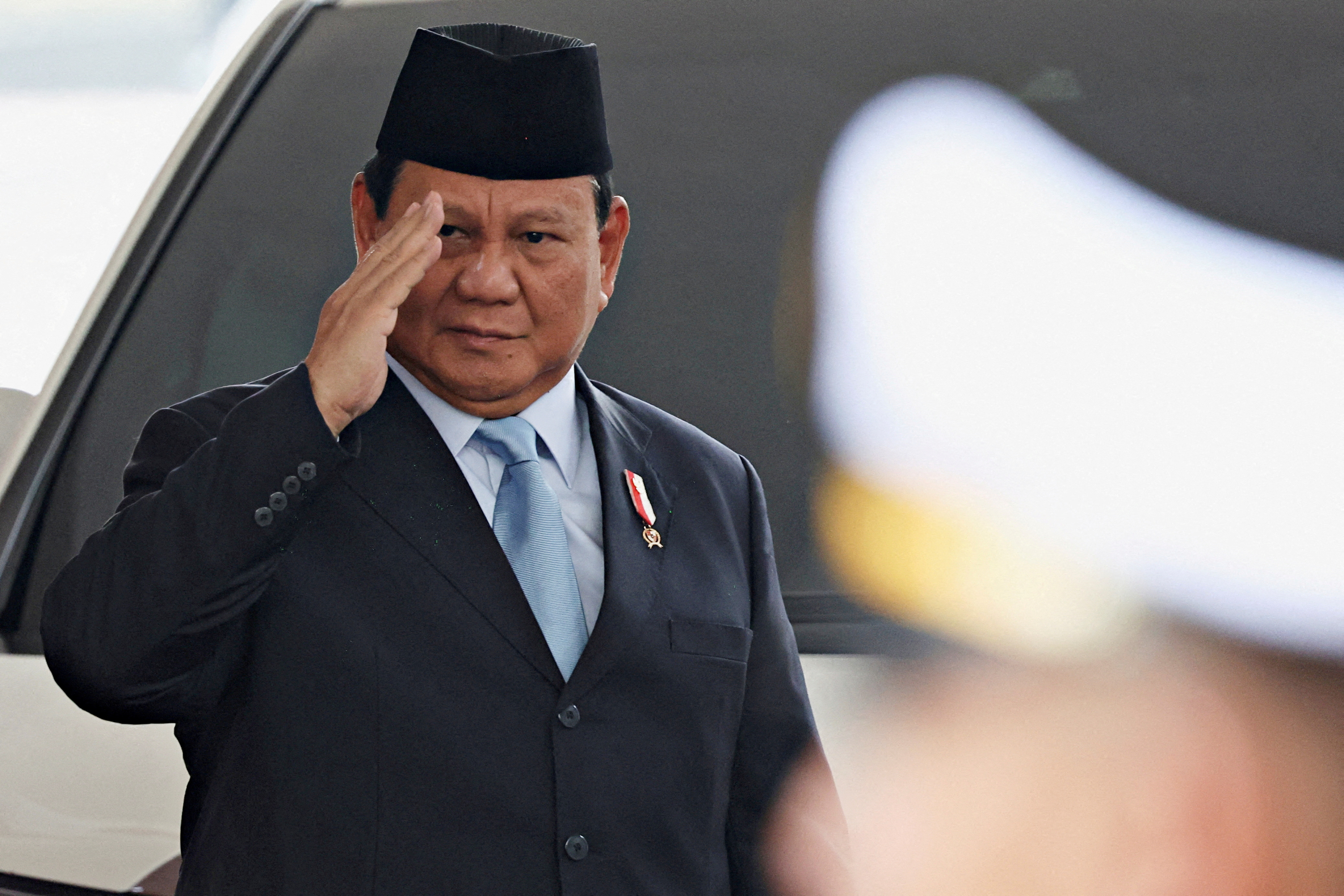 5% Unemployment Rate Masks Indonesia's Economic Disaster as Millions Suffer Job Losses