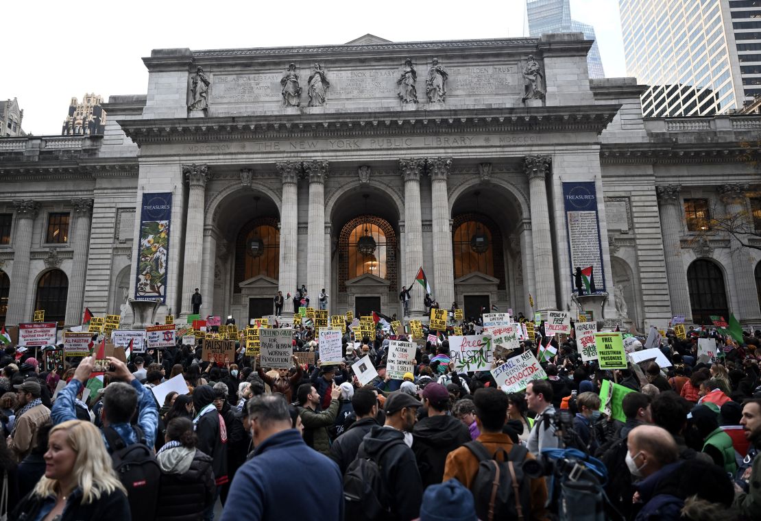 Pro-Palestinian protesters snarl Manhattan traffic and limit Grand ...