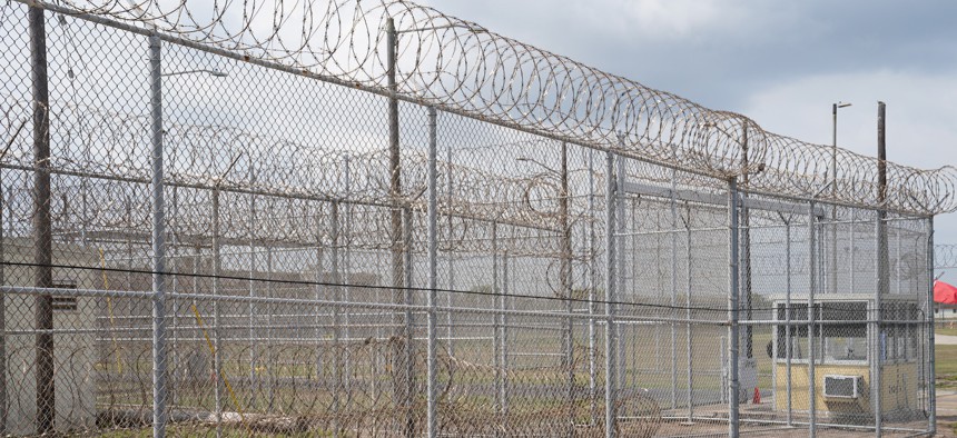Congress passes migrant detention bill that DHS said it can't ...