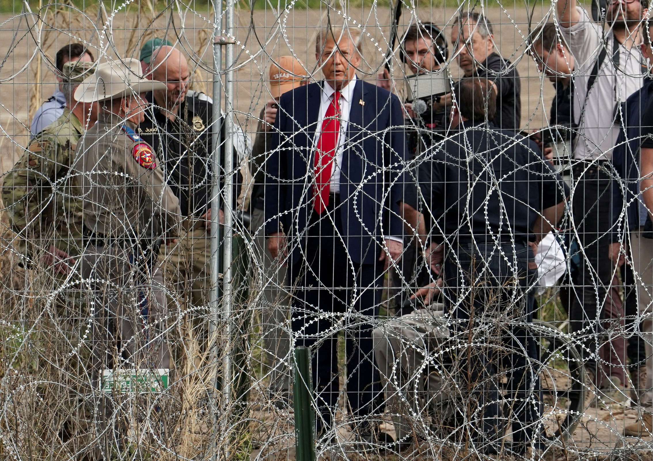 Trump's Cruel Deportation Sends Eight Men to War-Torn South Sudan Amid Legal Chaos