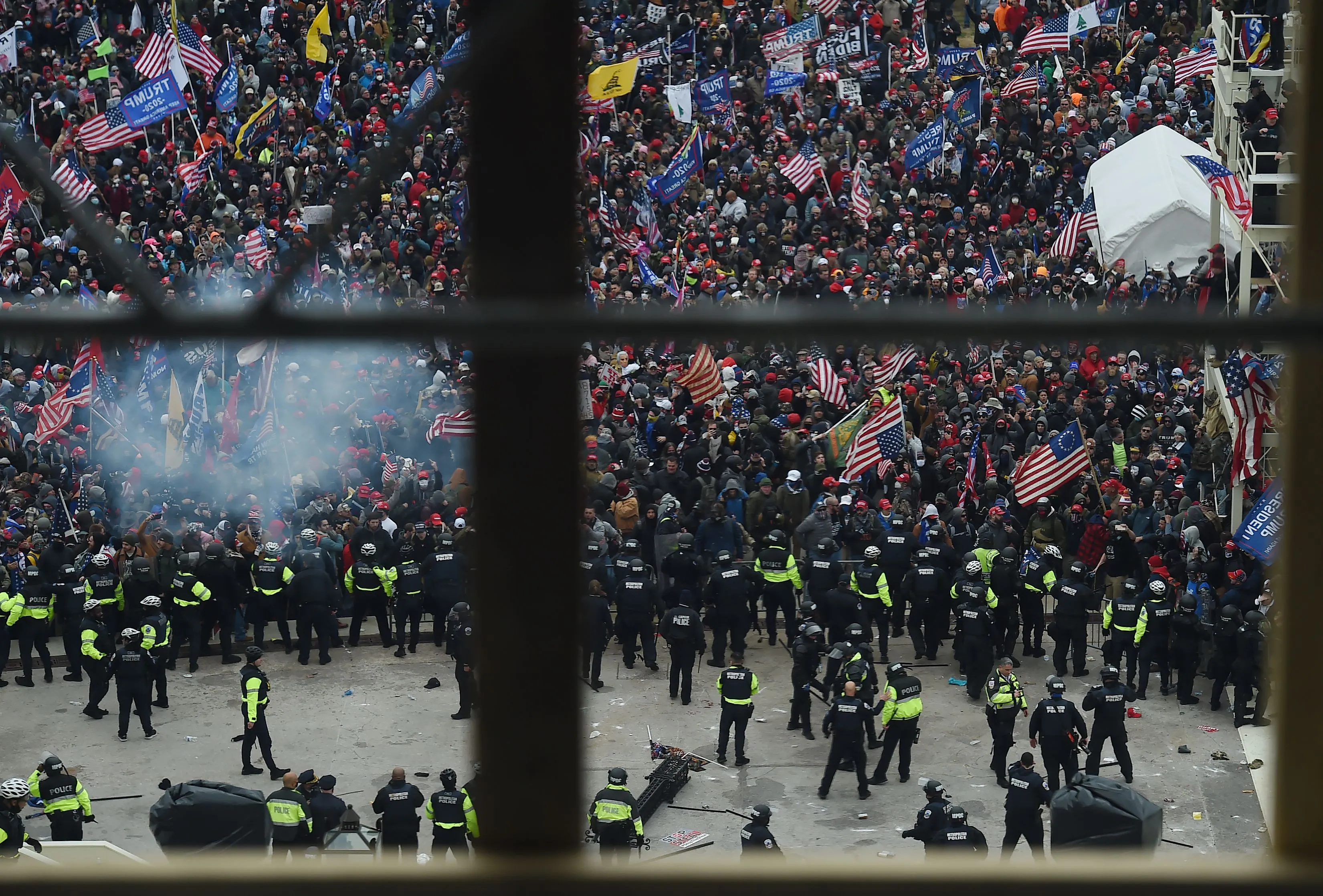 Seattle Cops Who Attended January 6 Rally Lose Anonymity Fight Amidst First Amendment Controversy
