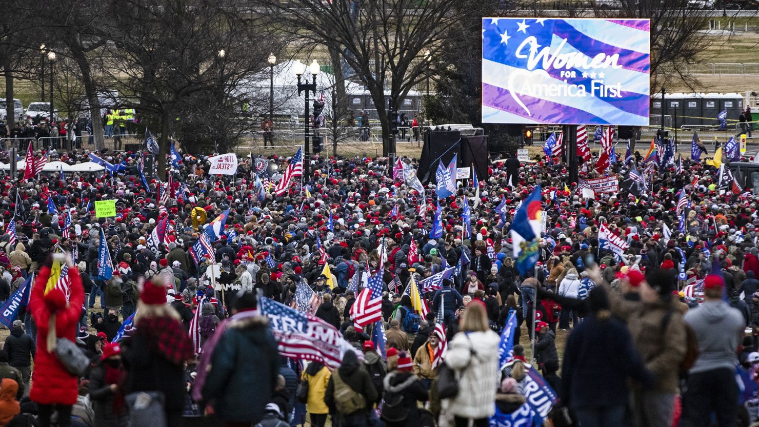 Judge Slaps $2,000 Daily Fine on Jan. 6 Organizer for Defiance