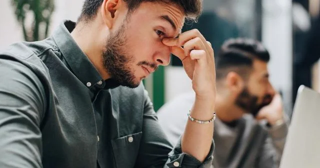 Disengaged workers may be costing the economy, report shows