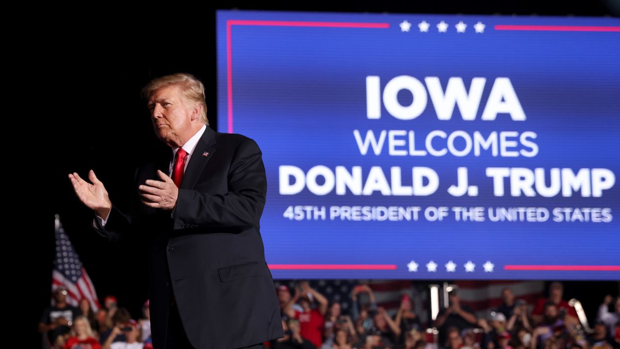 Donald Trump looms large over 2024 race as other Republicans descend on ...