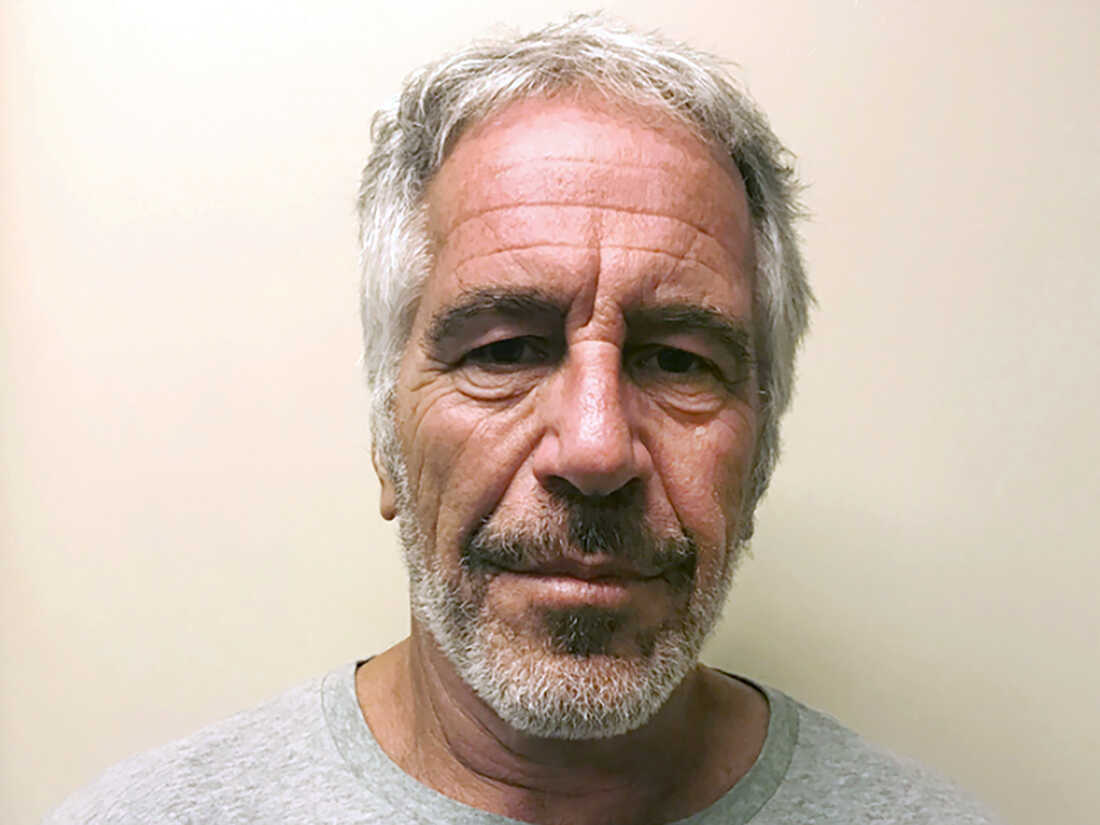Video Outside Cell During Jeffrey Epstein's First Suicide ...