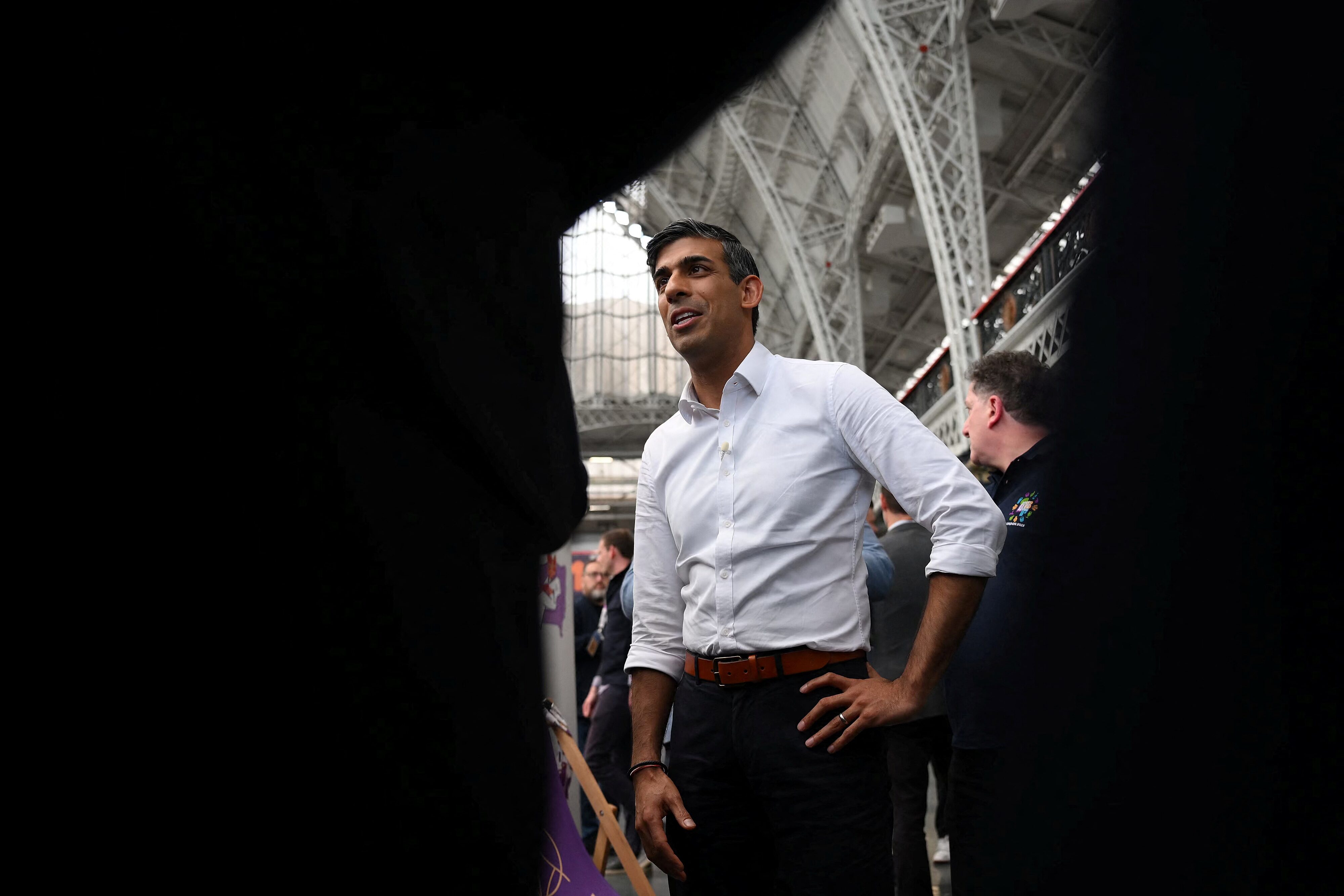 UK PM Sunak unapologetic for energy policy after protest at ...