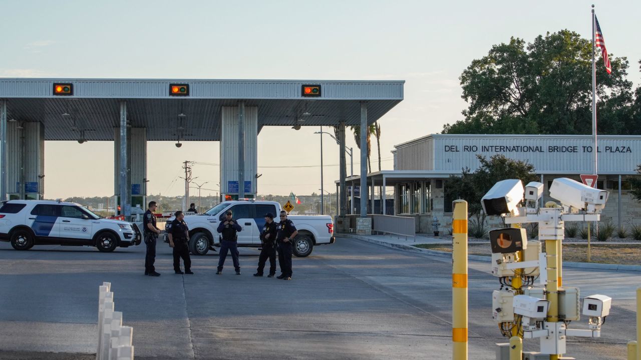 CBP officers announce the largest ever meth seizure at Del Rio Port of ...