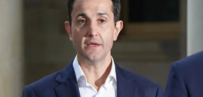 Australia Launches Daniels Law: New Child Offender Registry for Parents